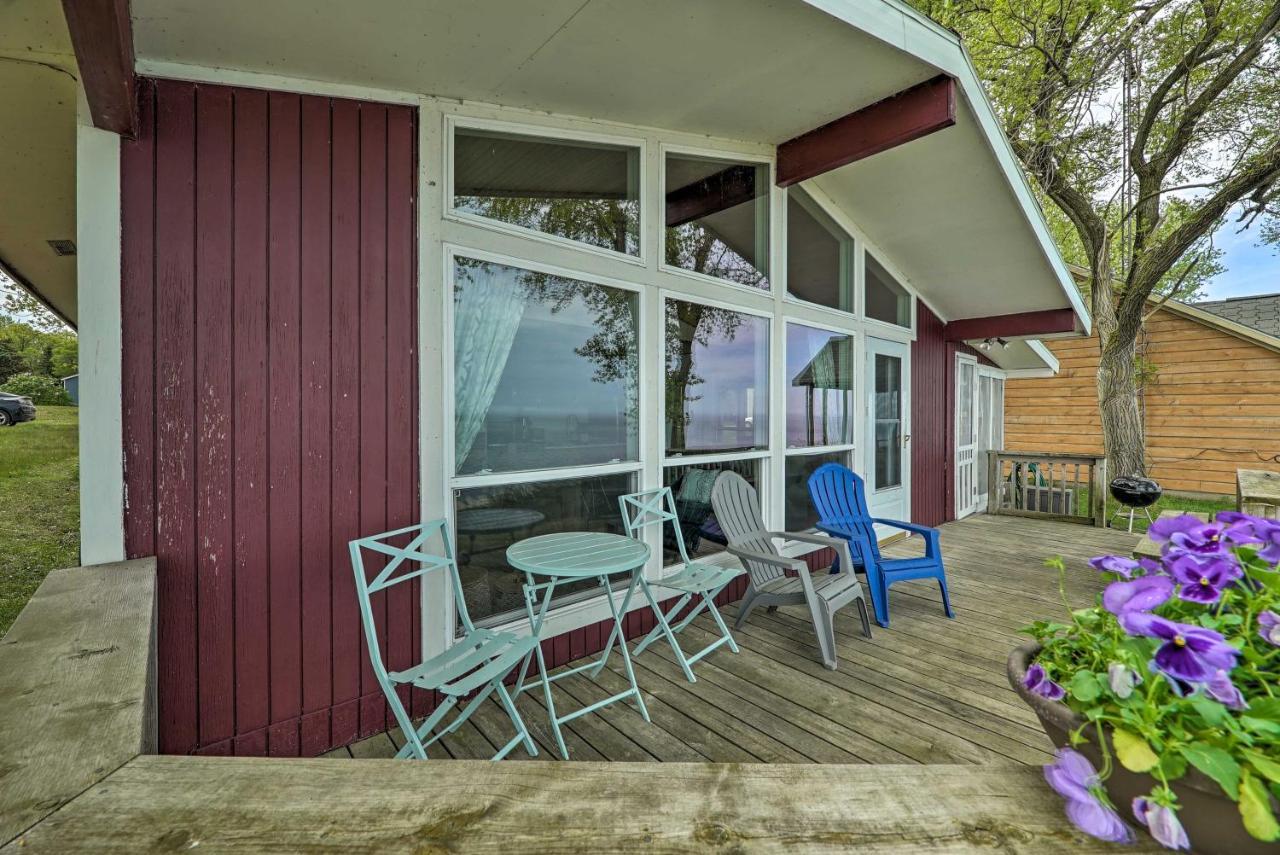 Lakefront Cottage Near Wineries And State Parks! Mears Buitenkant foto