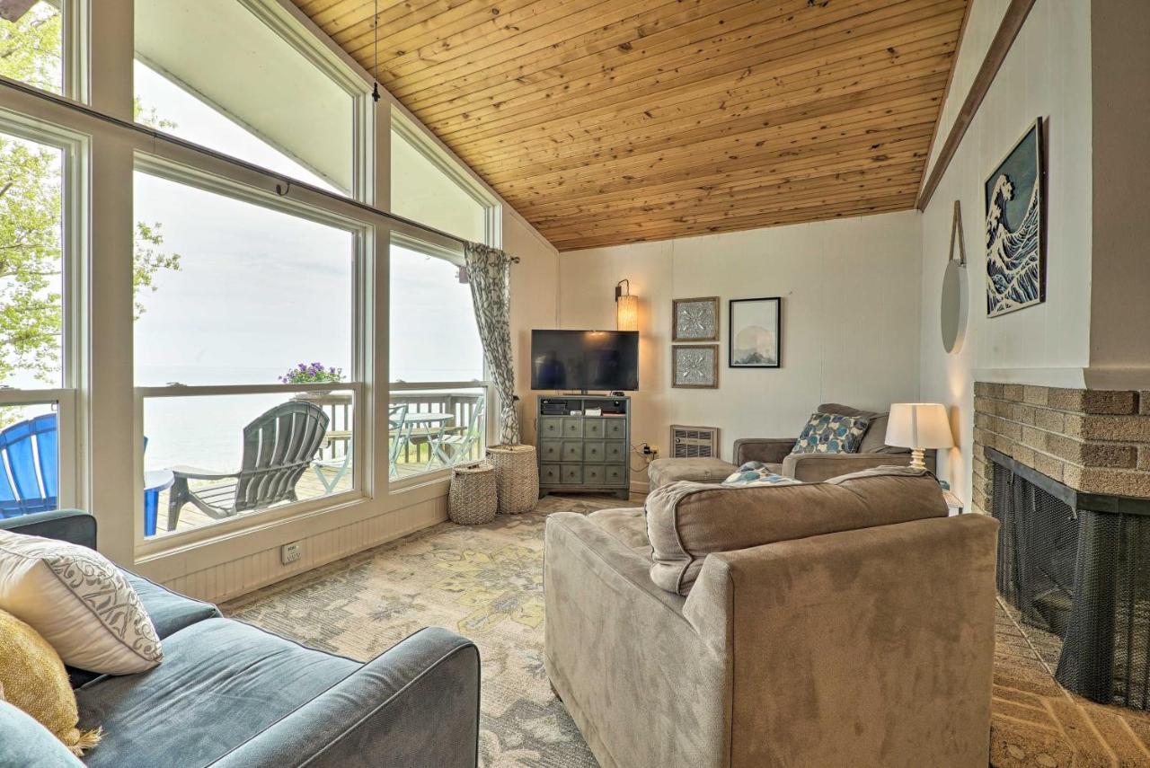 Lakefront Cottage Near Wineries And State Parks! Mears Buitenkant foto