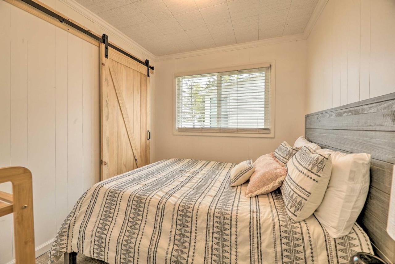 Lakefront Cottage Near Wineries And State Parks! Mears Buitenkant foto