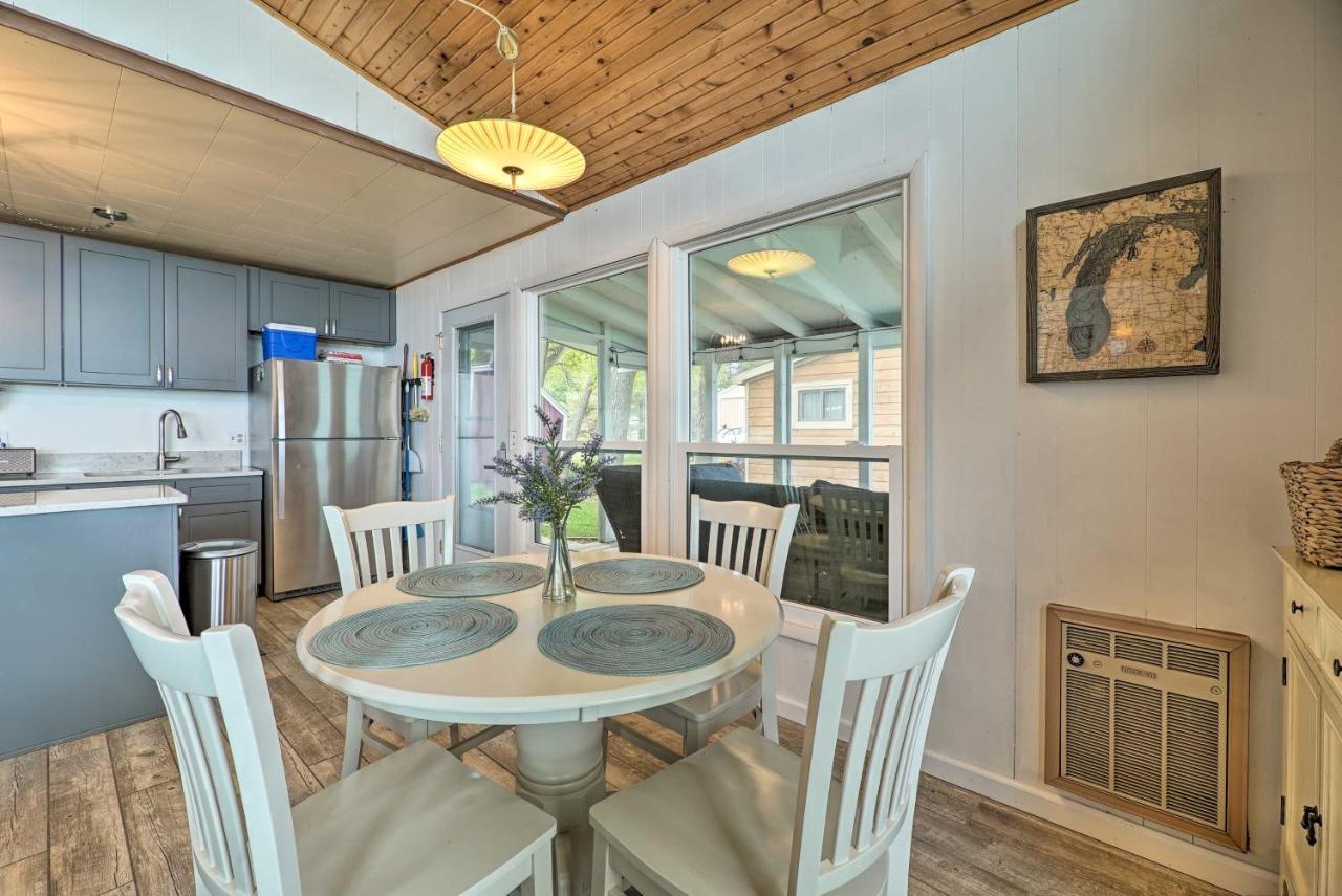 Lakefront Cottage Near Wineries And State Parks! Mears Buitenkant foto