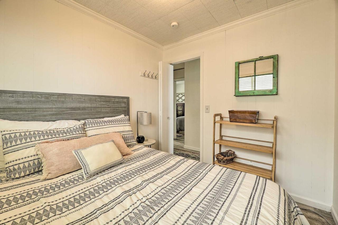 Lakefront Cottage Near Wineries And State Parks! Mears Buitenkant foto
